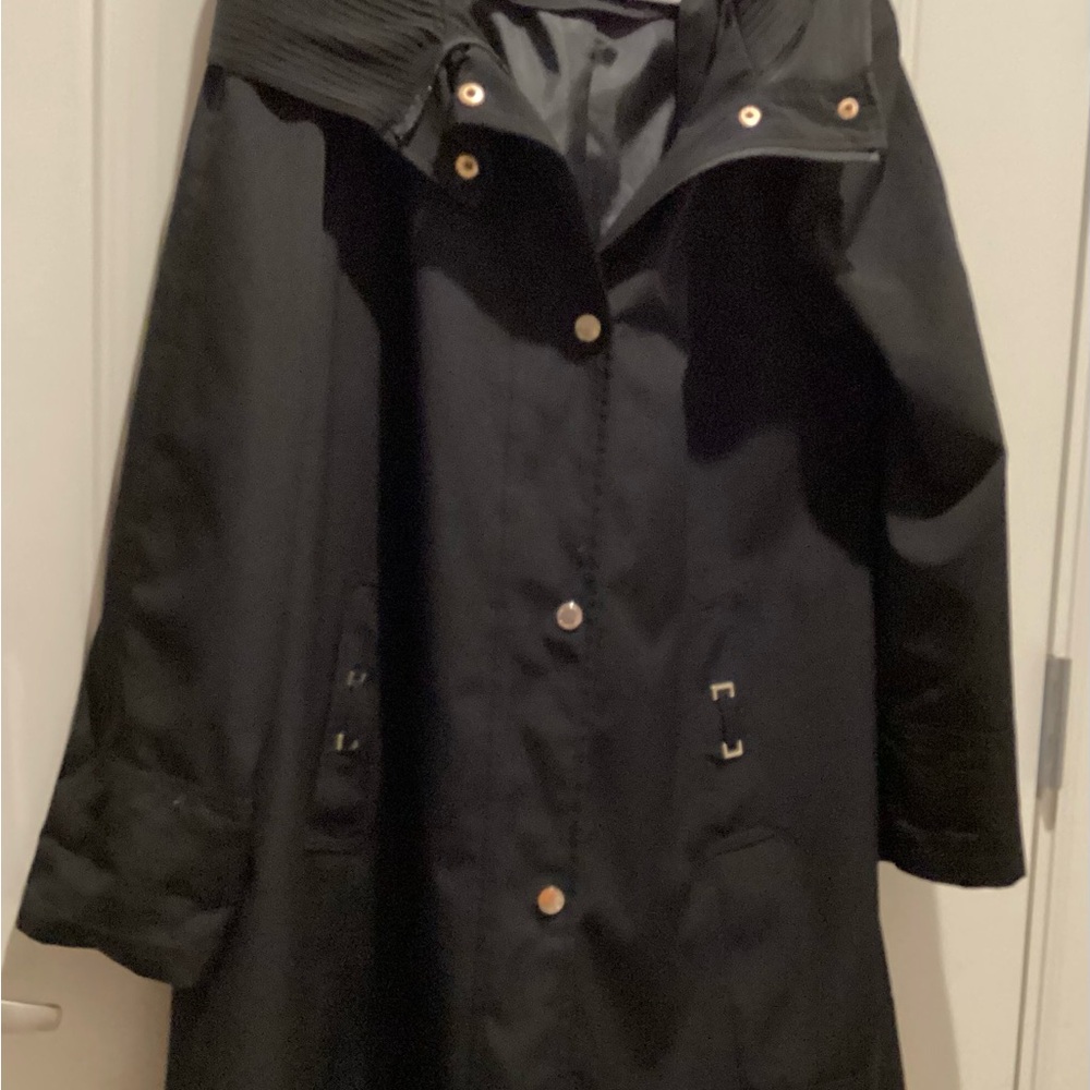 Women's Black Hooded Trench with Snap Front and Buckle Accents